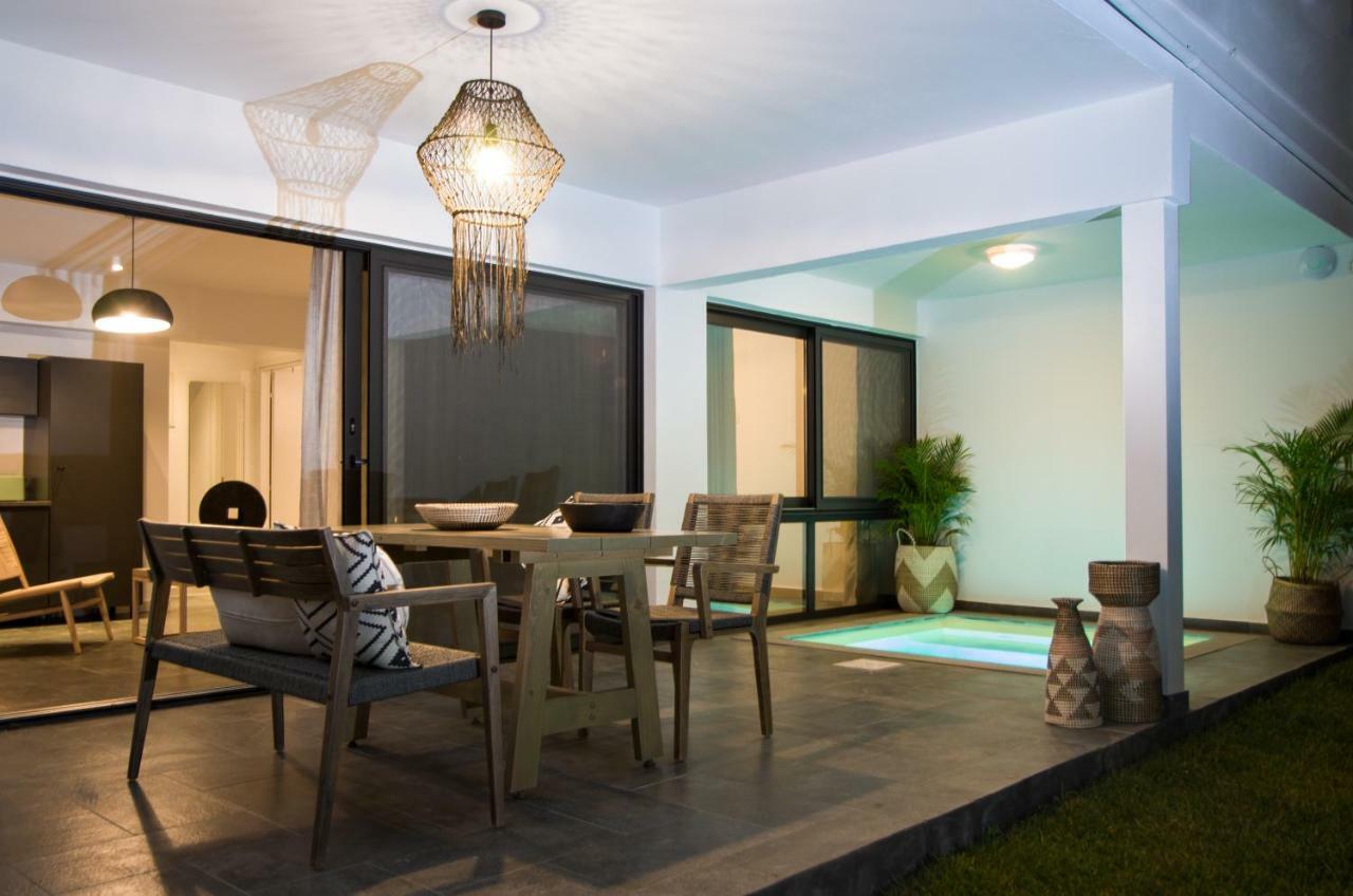Thea Suites Potidea Nea Poteidaia Exterior foto